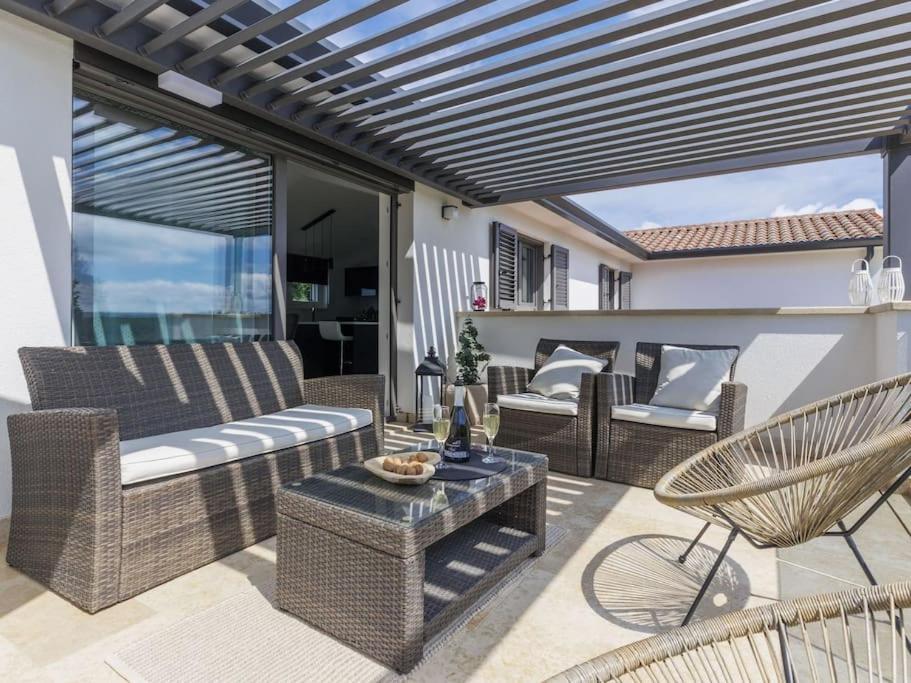 Rokvilla Motovun Exteriör bild