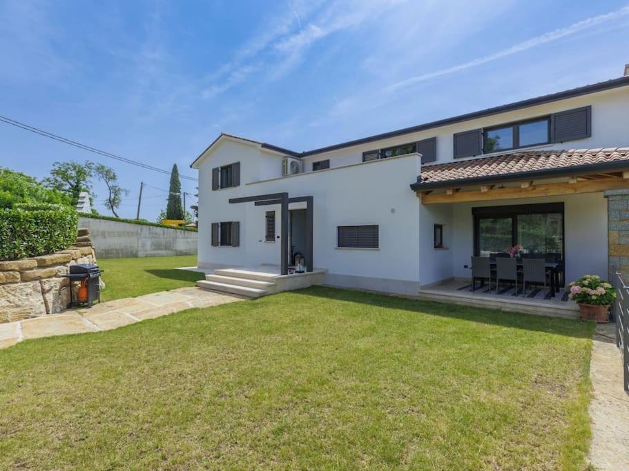 Rokvilla Motovun Exteriör bild