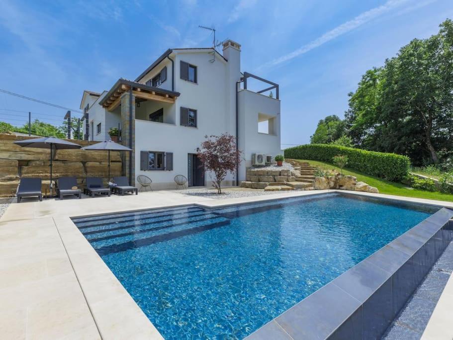 Rokvilla Motovun Exteriör bild