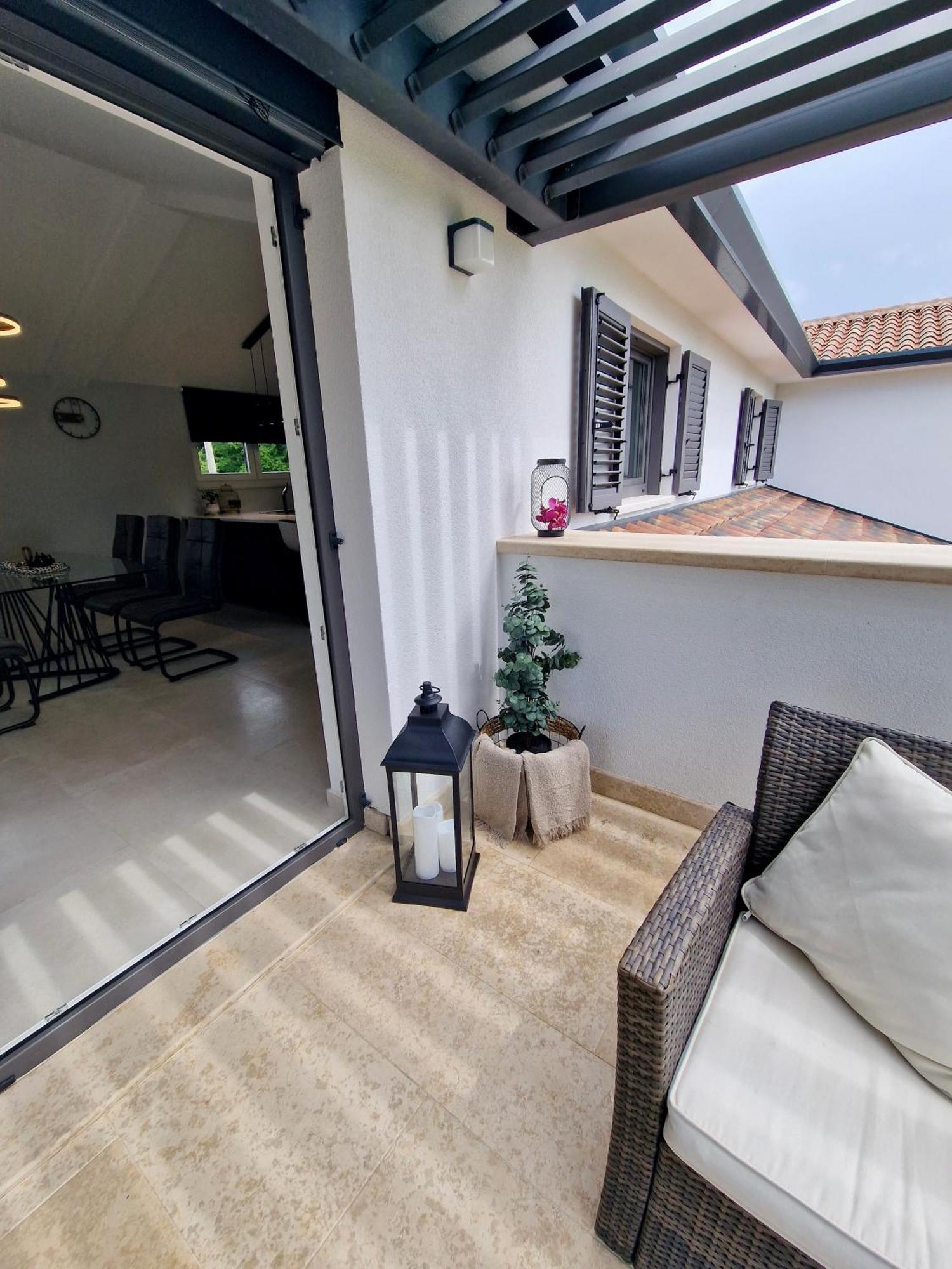 Rokvilla Motovun Exteriör bild